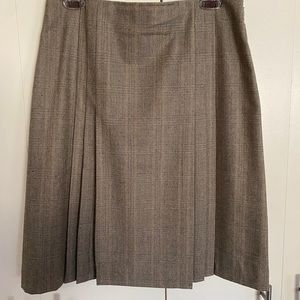 Brooks Brothers pleated wool skirt